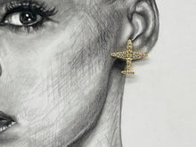 Load image into Gallery viewer, Her Accessory Lane