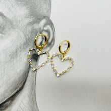 Load image into Gallery viewer, Her Accessory Lane